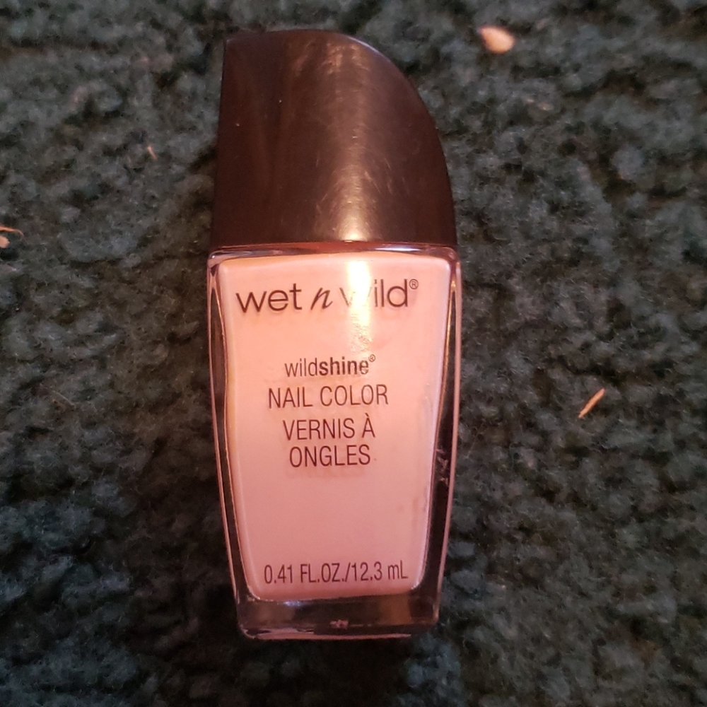 Tickled pink/ rose chatouillement